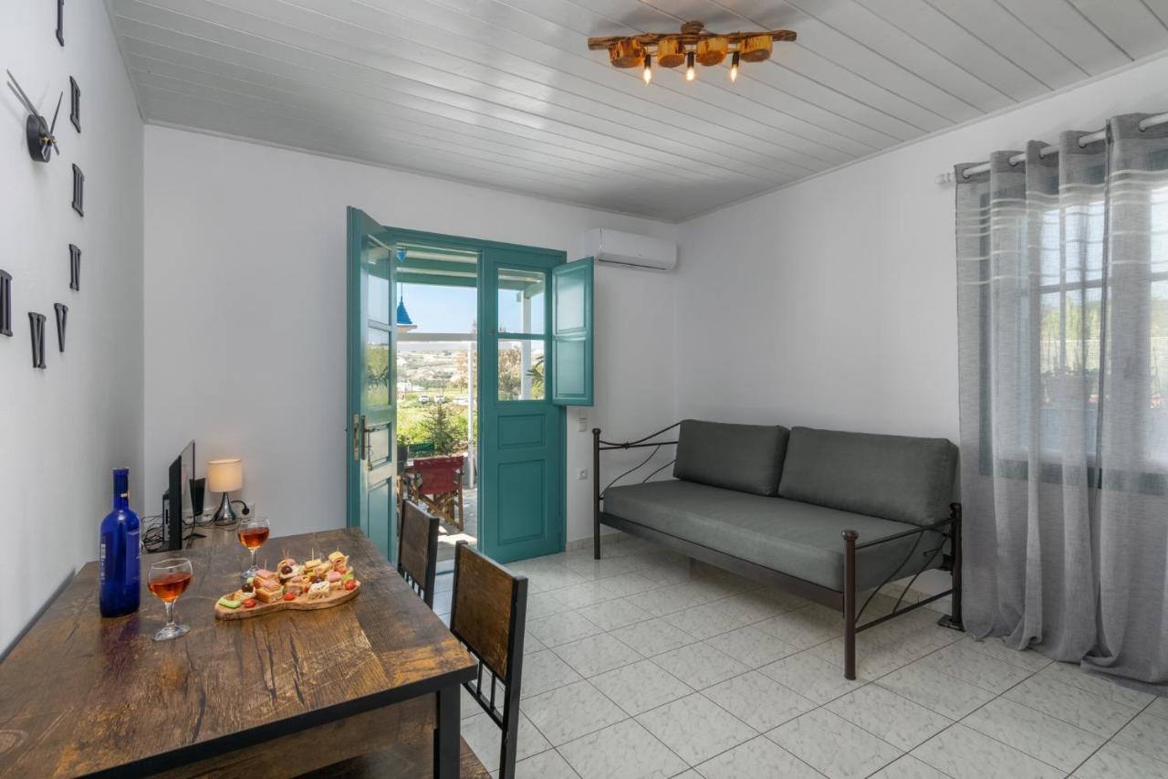 Wood And Stone Apartment Adamantas  Luaran gambar